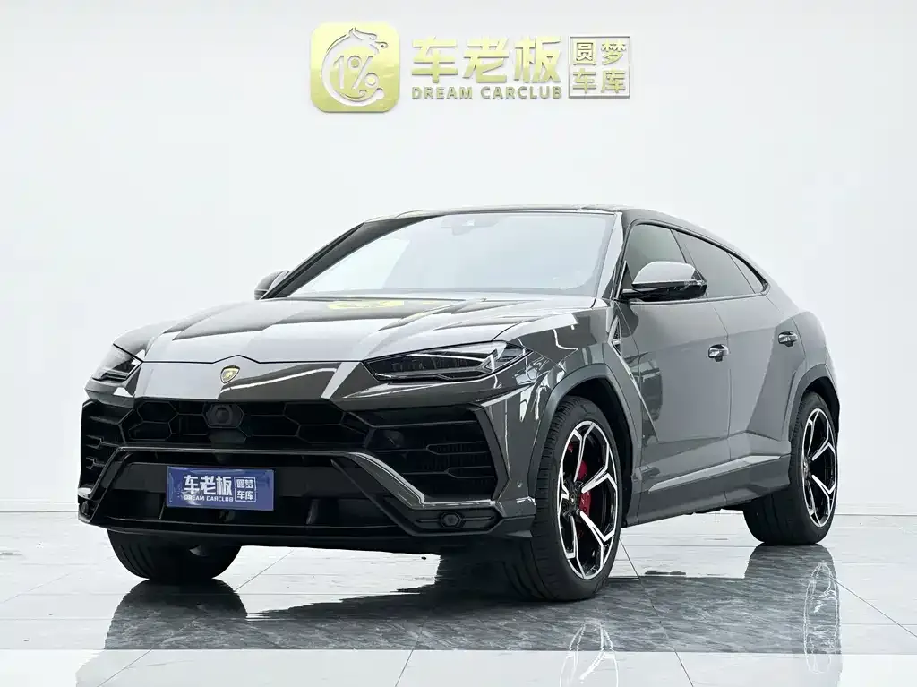 Lamborghini Urus — фото 1