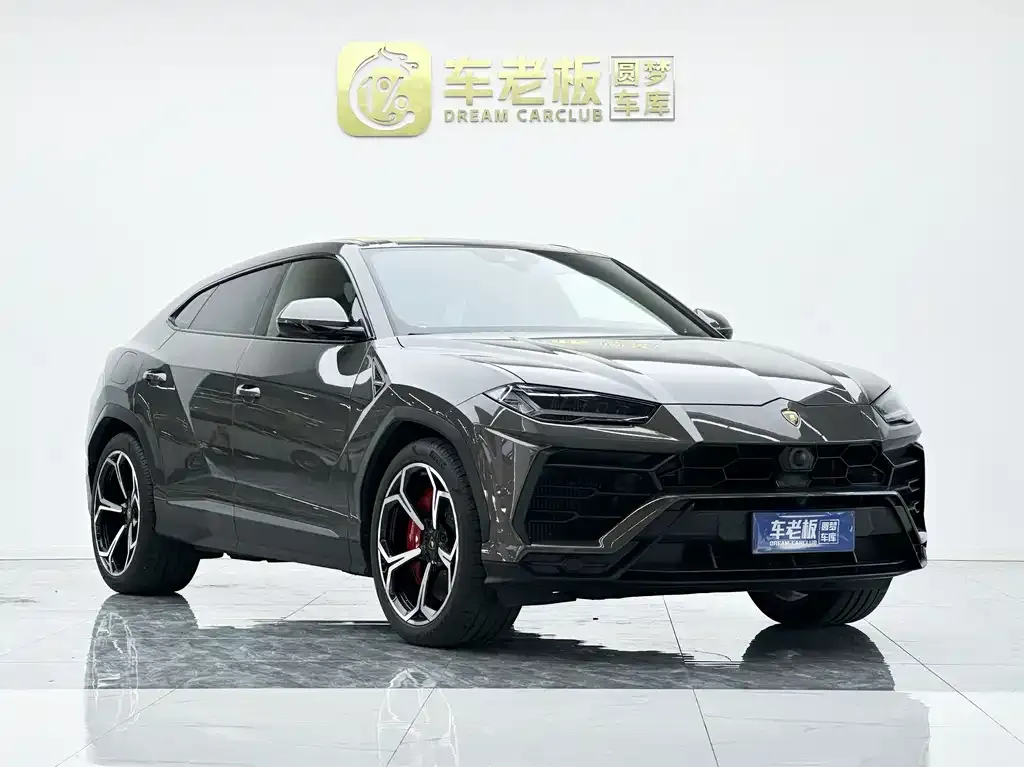 Lamborghini Urus — фото 9