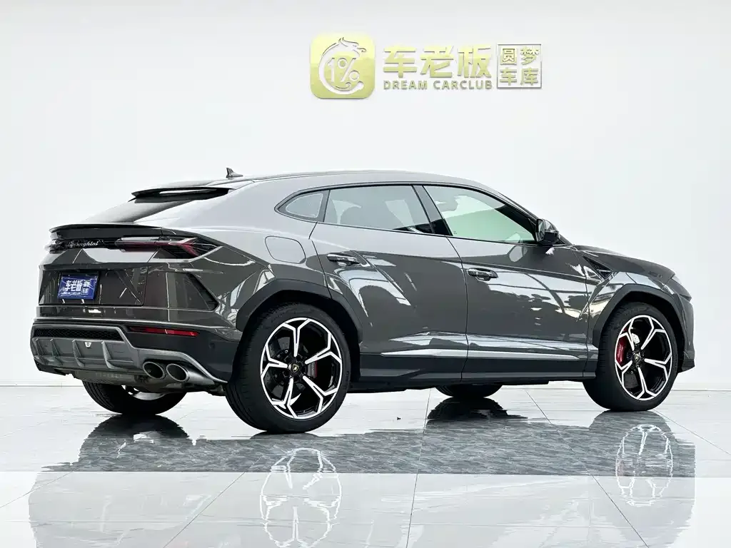 Lamborghini Urus — фото 3