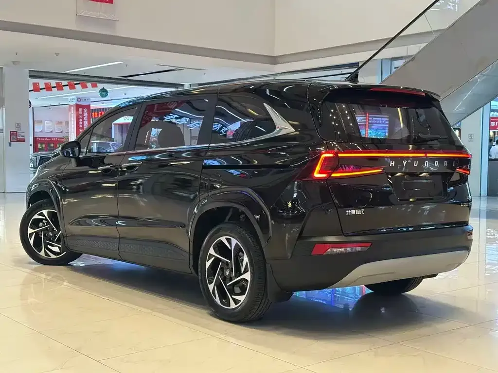Hyundai Custo — фото 3