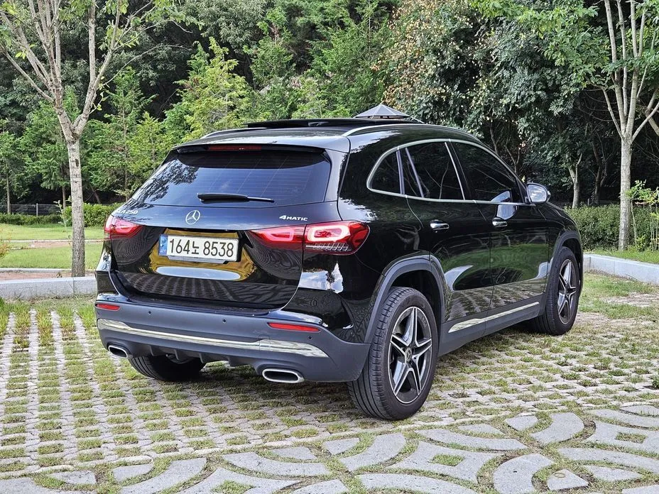 Mercedes-Benz GLA-Class — фото 7