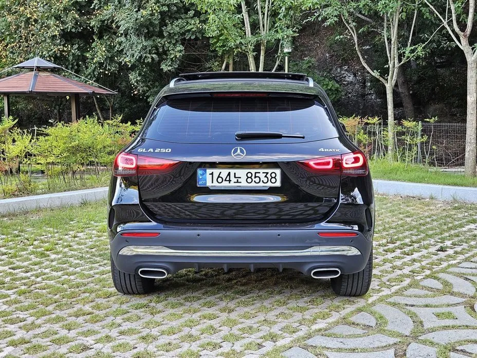 Mercedes-Benz GLA-Class — фото 10