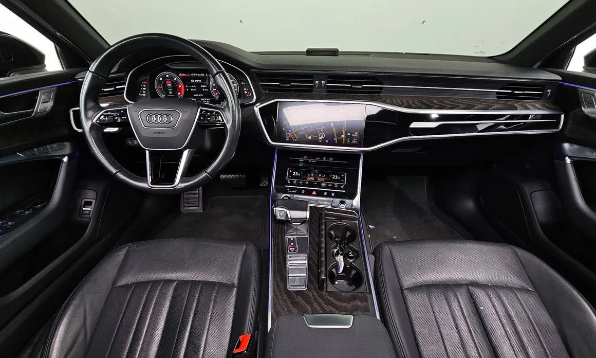 Audi A6 — фото 6