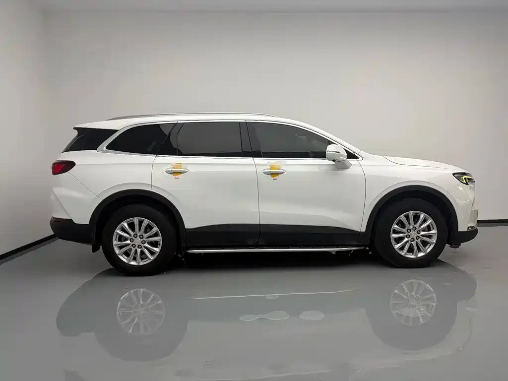 Buick Enclave — фото 8