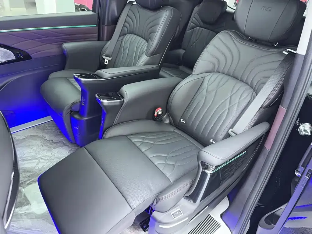 GAC Motor Trumpchi M8 — фото 7