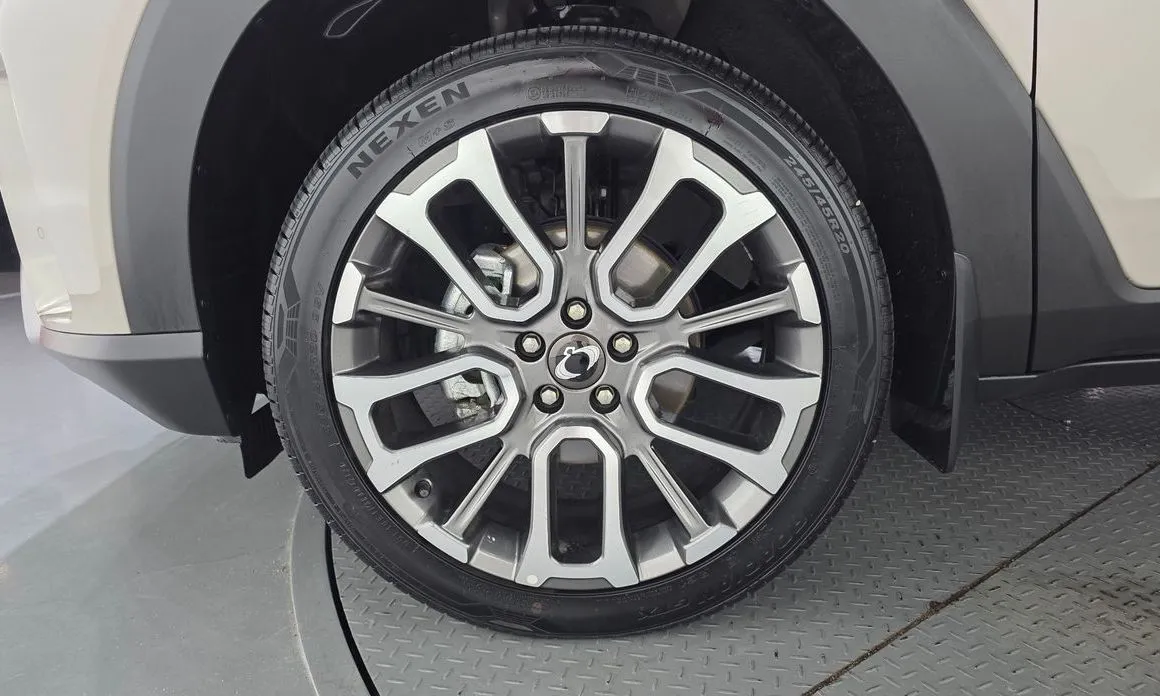 KG Mobility (Ssangyong) Torres — фото 10