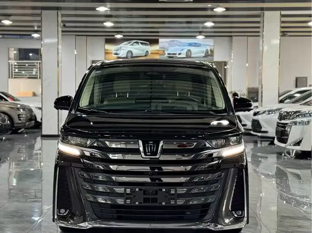 Toyota Vellfire — фото 5