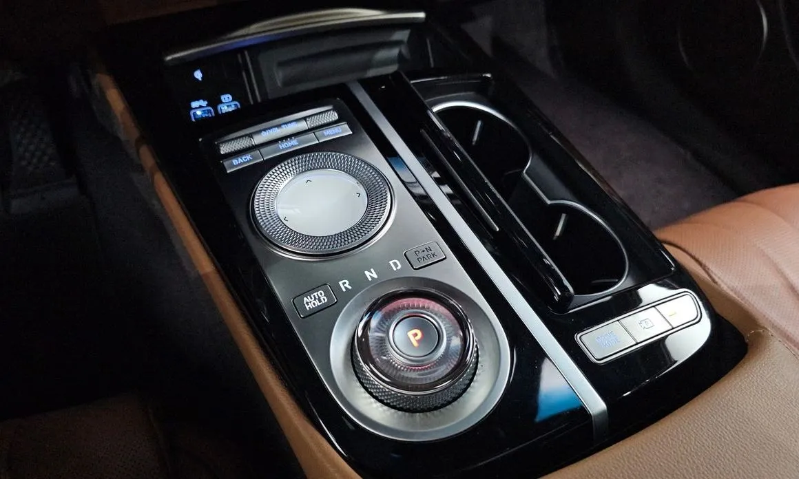 Genesis G80 — фото 10