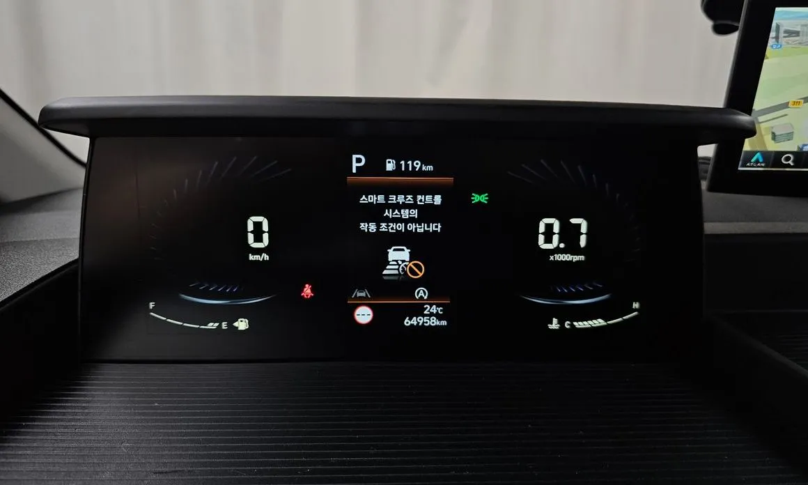 Hyundai Staria — фото 2