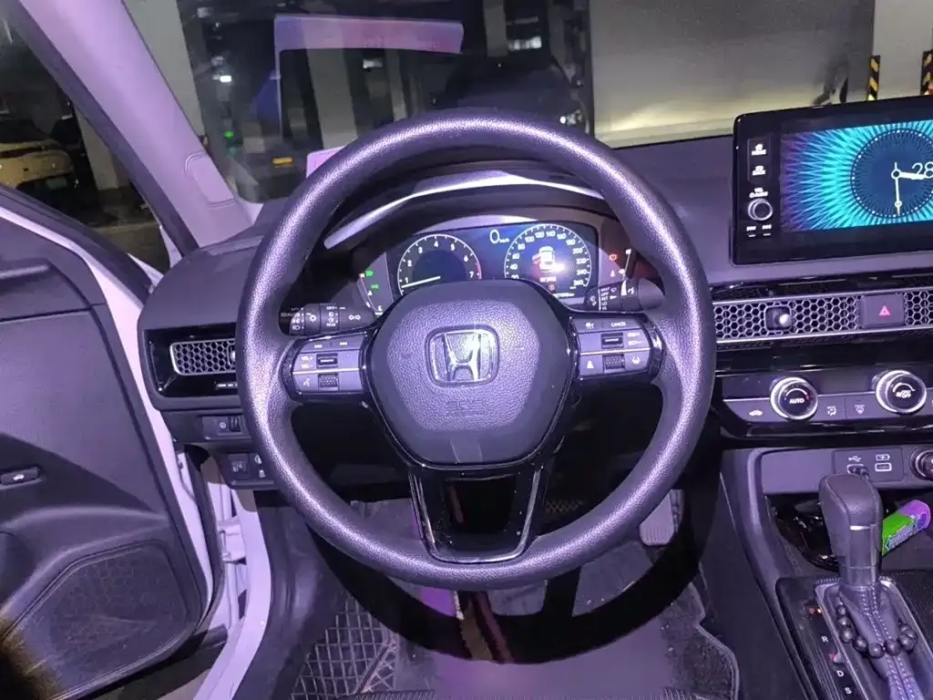 Honda Civic — фото 4