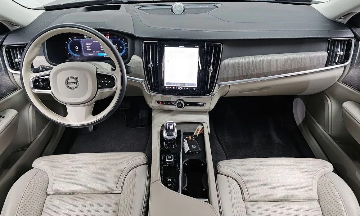Volvo S90 — фото 10