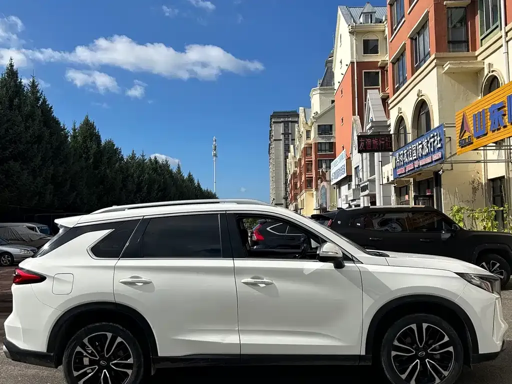 GAC Motor GS4 Plus — фото 10