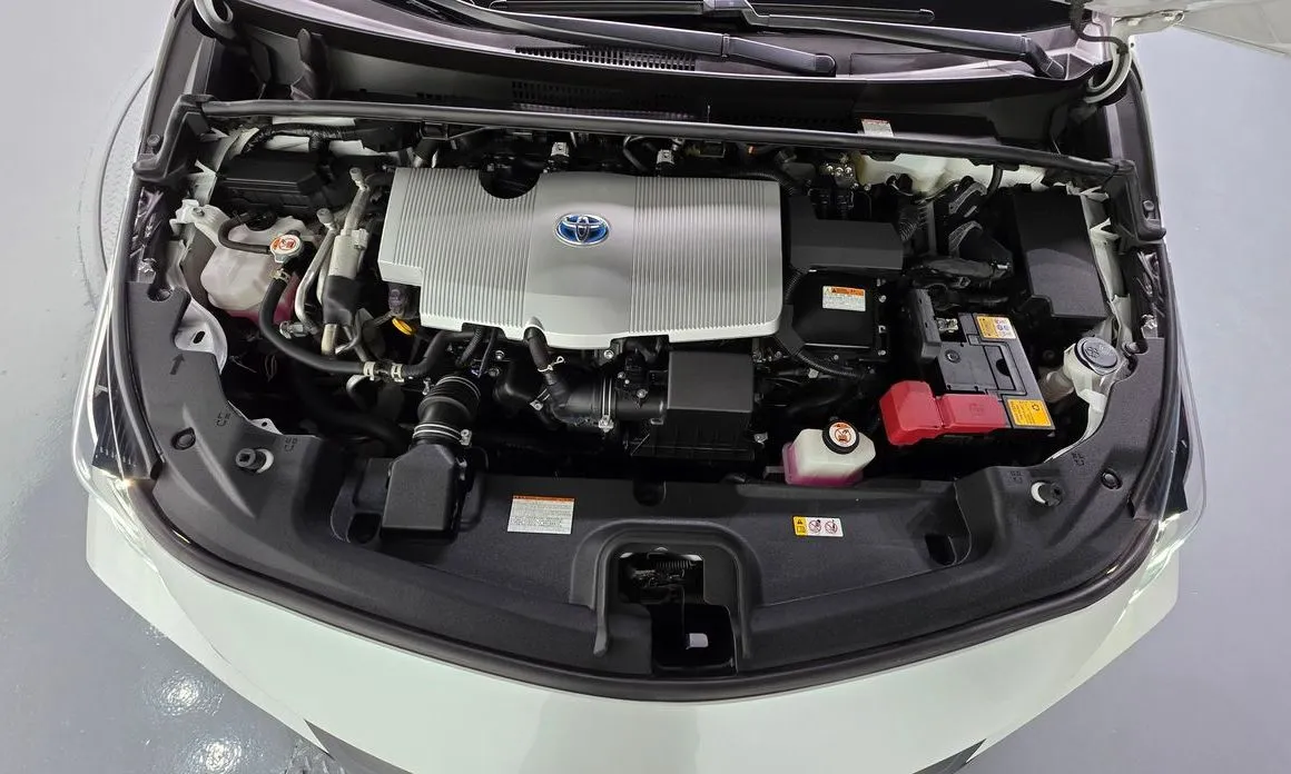Toyota Prius — фото 8