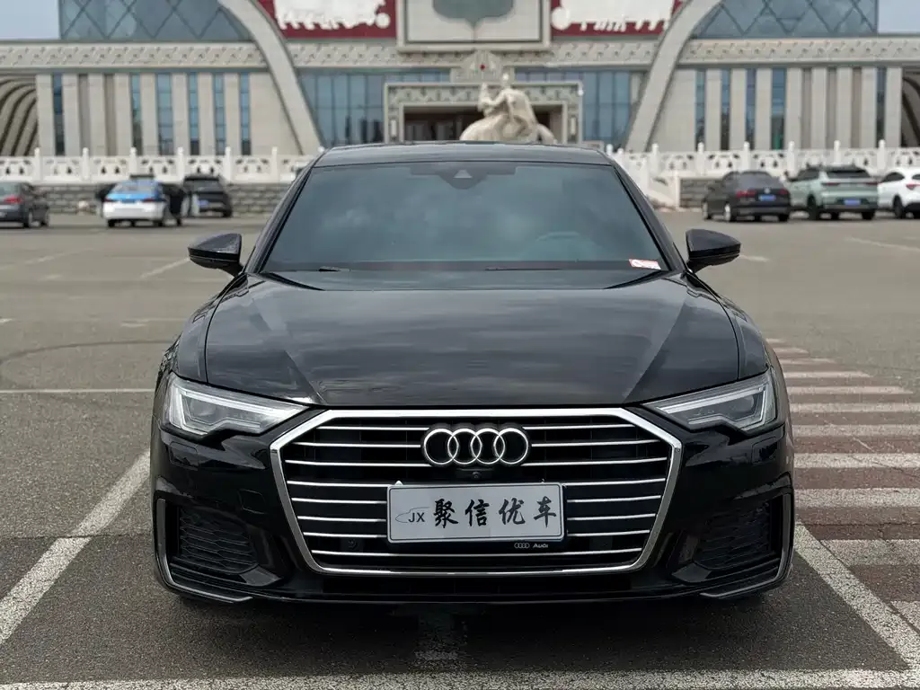Audi A6L — фото 8