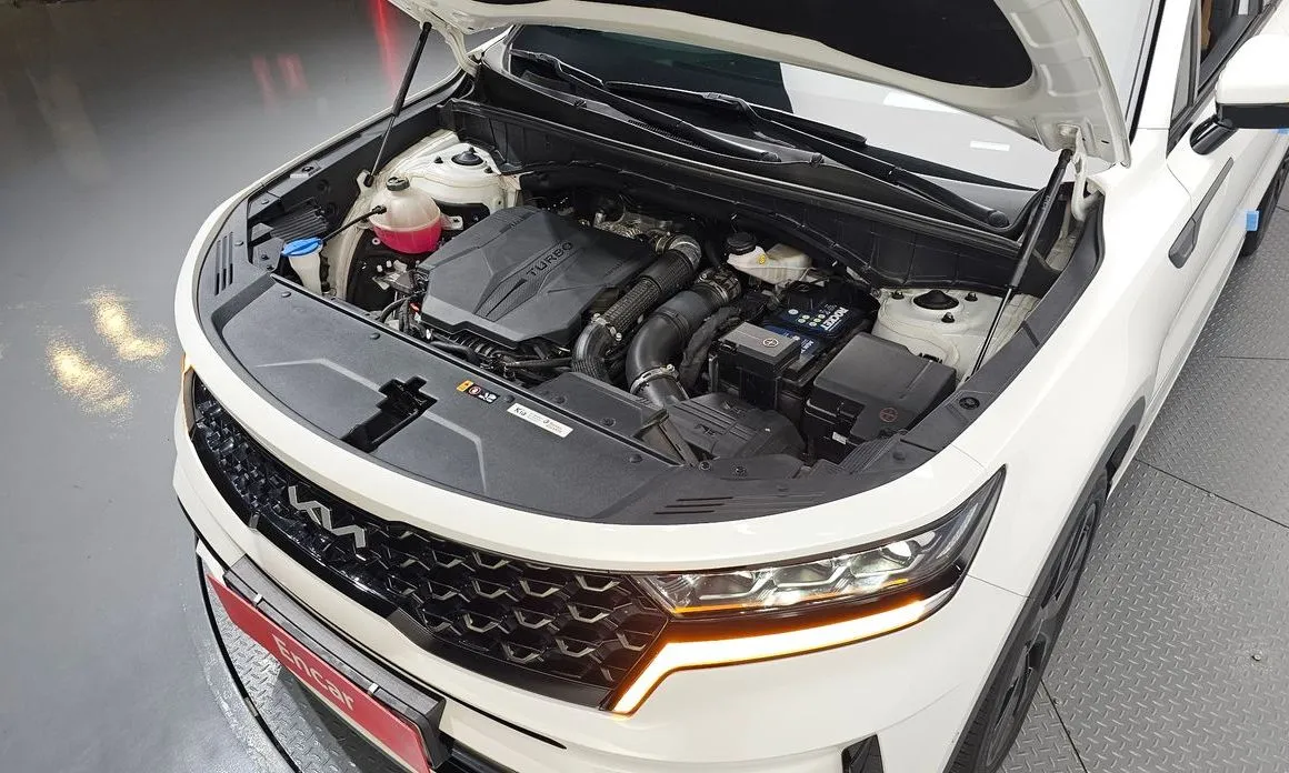 Kia Sorento — фото 9