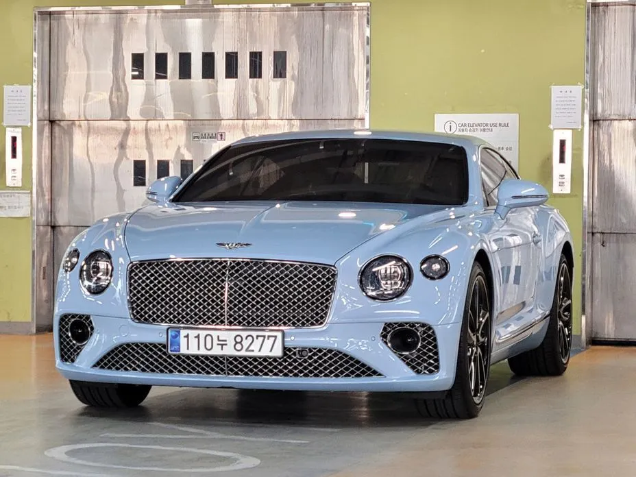 Bentley Continental — фото 1