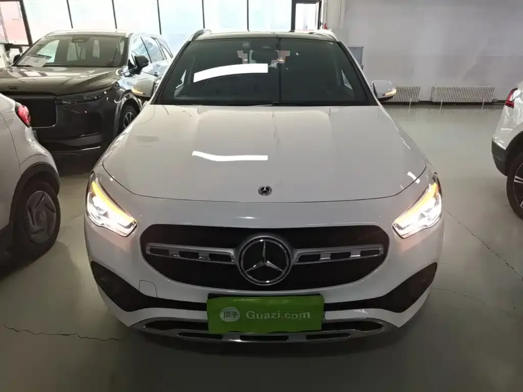 Mercedes-Benz GLA — фото 7