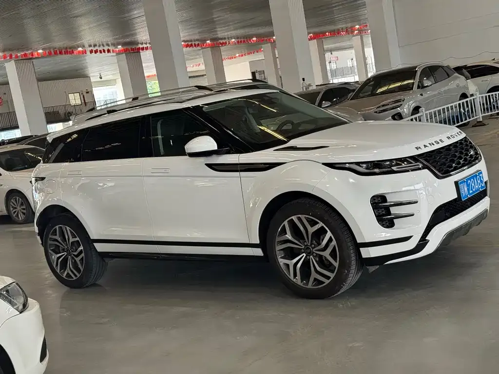 Land Rover Evoque — фото 6