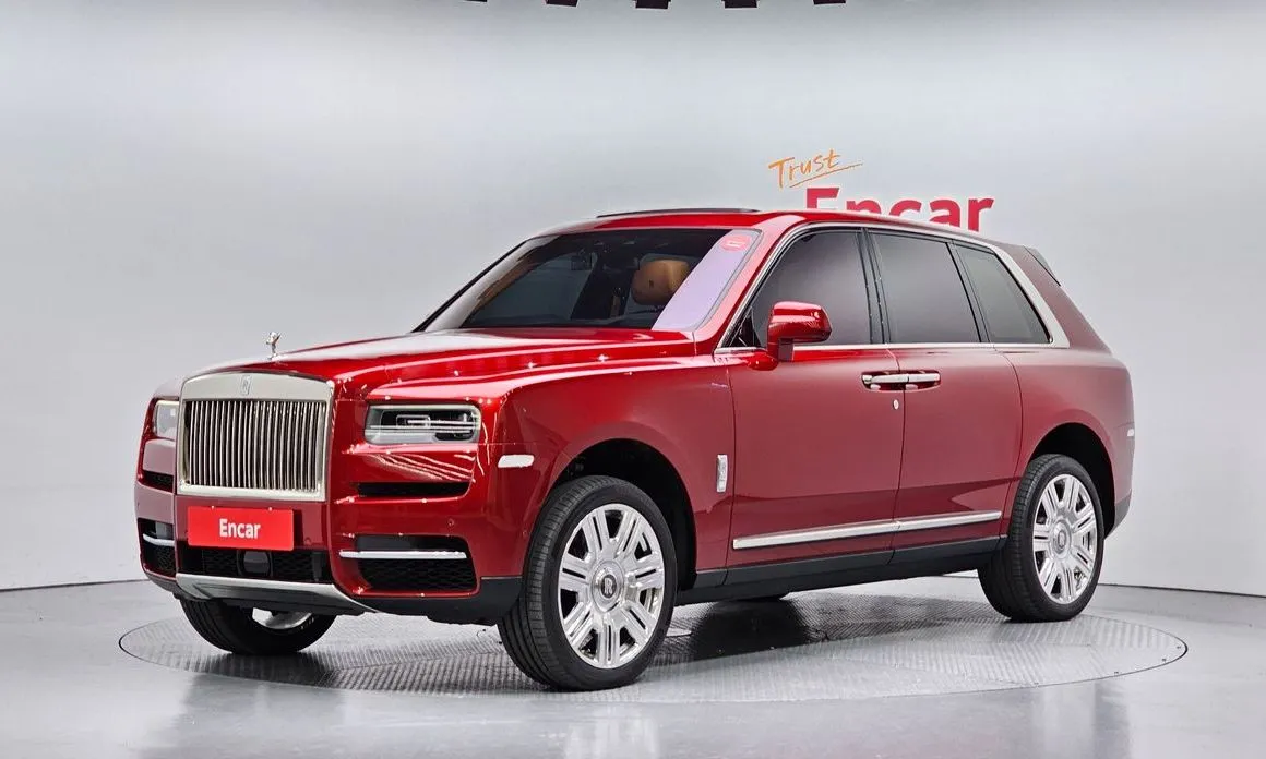 Rolls-Royce Cullinan — фото 1