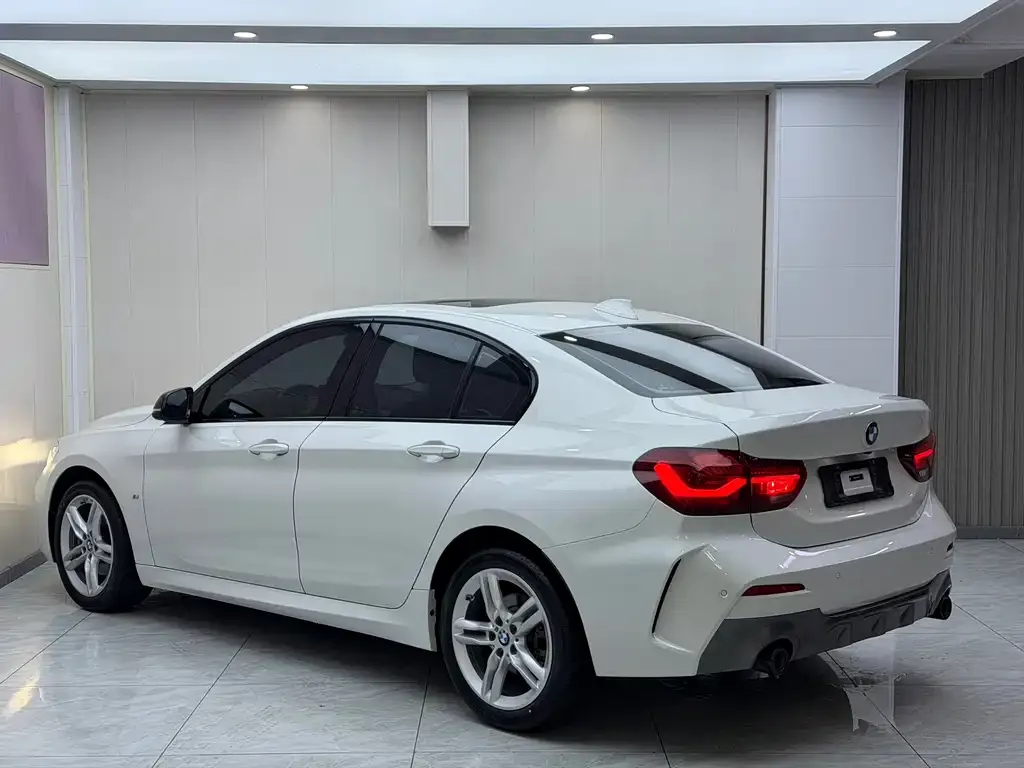 BMW 1 Series — фото 2