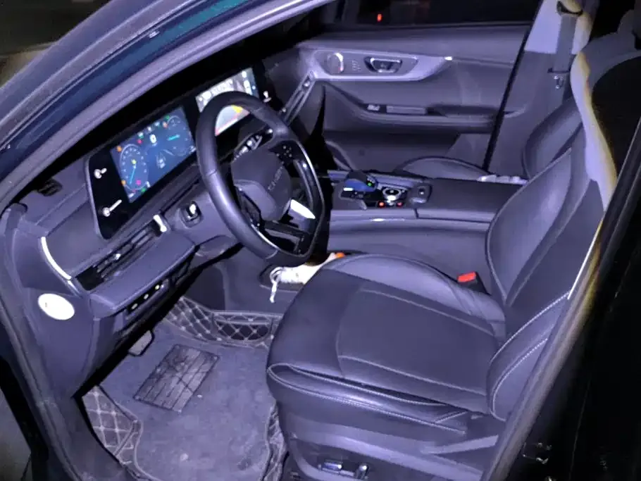 Chery Tiggo 8 PRO NEV — фото 10