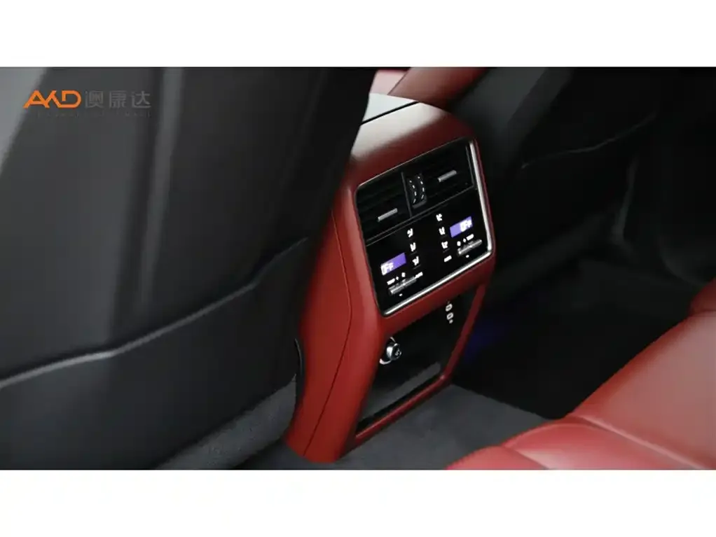 Porsche Cayenne Hybrid — фото 10