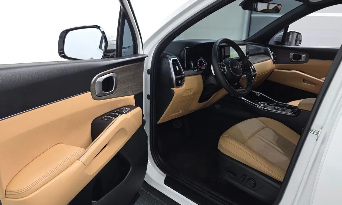 Kia Sorento — фото 4