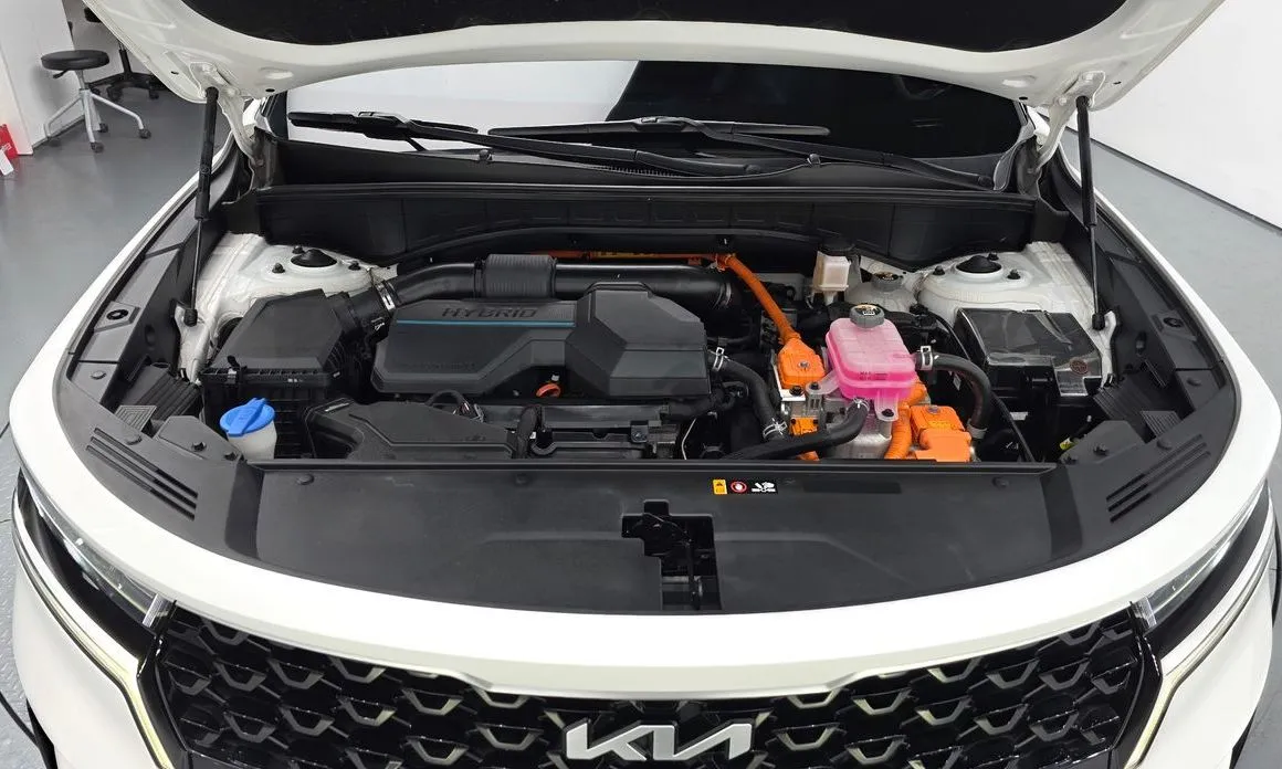 Kia Sorento — фото 7