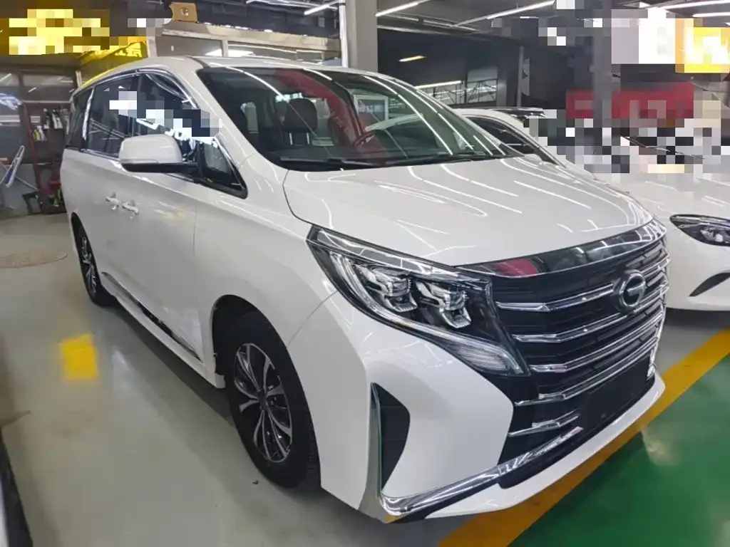 GAC Motor Trumpchi M8 — фото 9