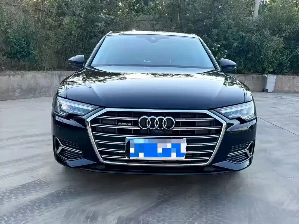 Audi A6L — фото 9