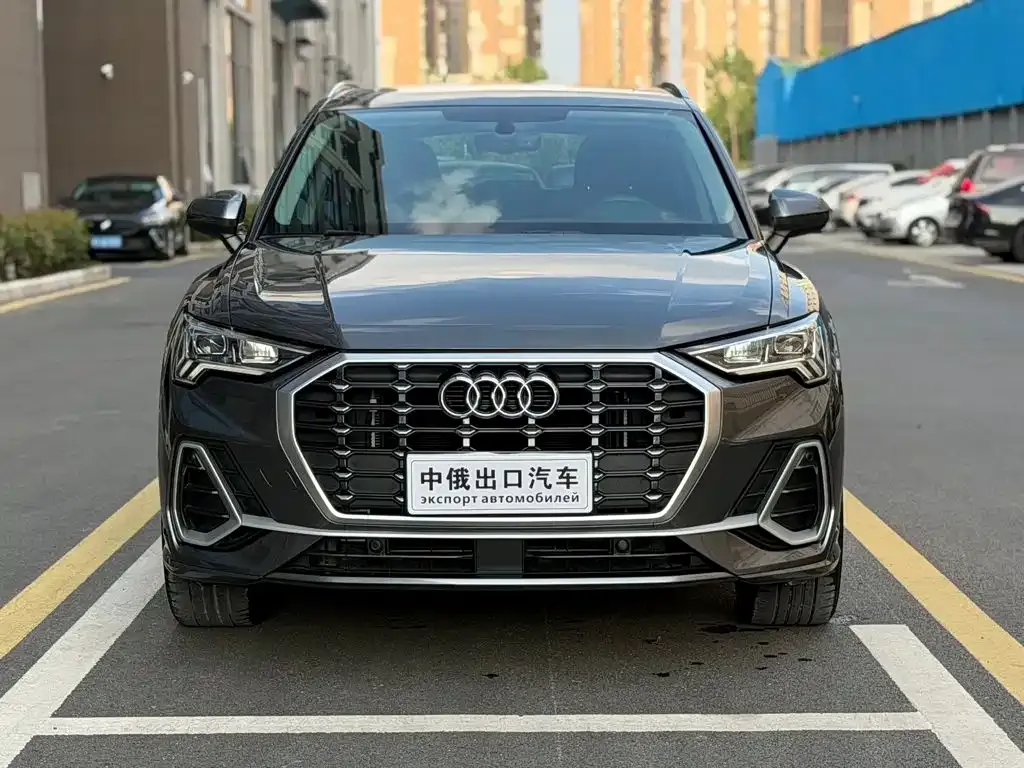 Audi Q3 — фото 4