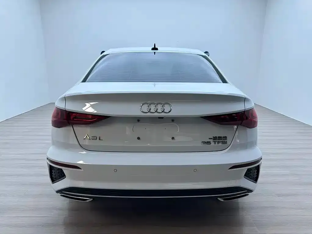 Audi A3 — фото 3