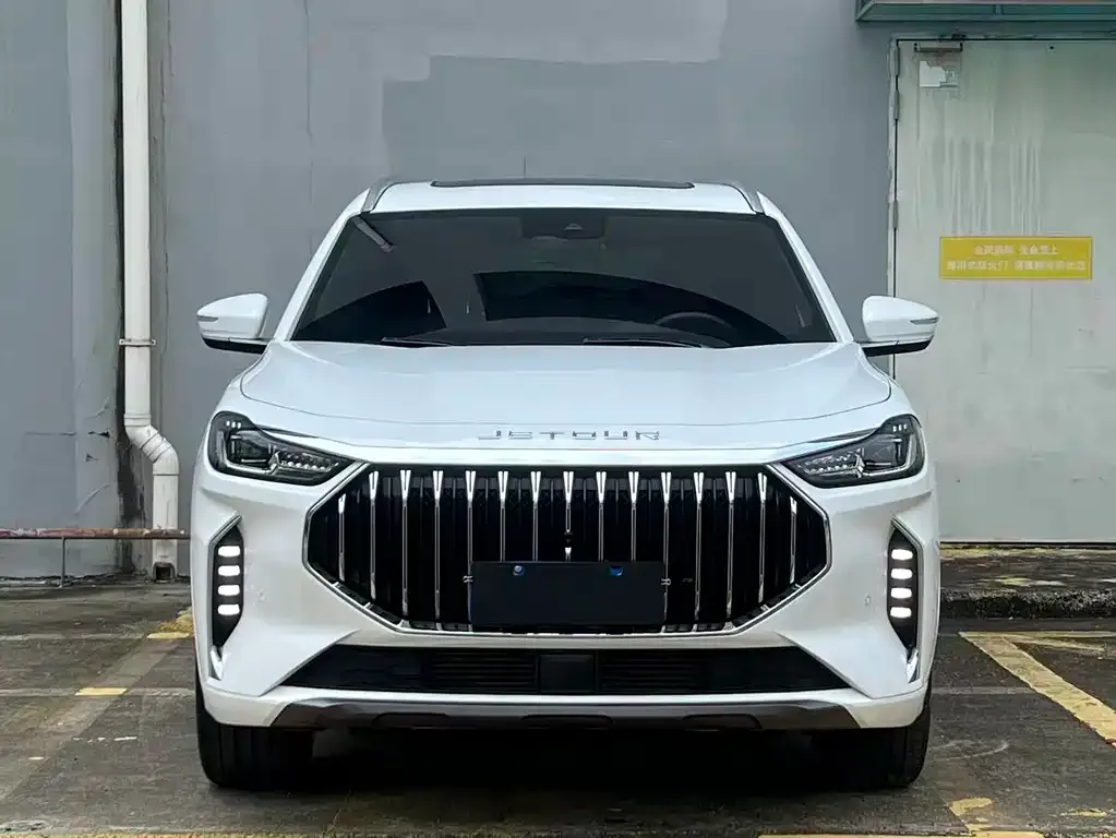 Jetour X70 PLUS — фото 4