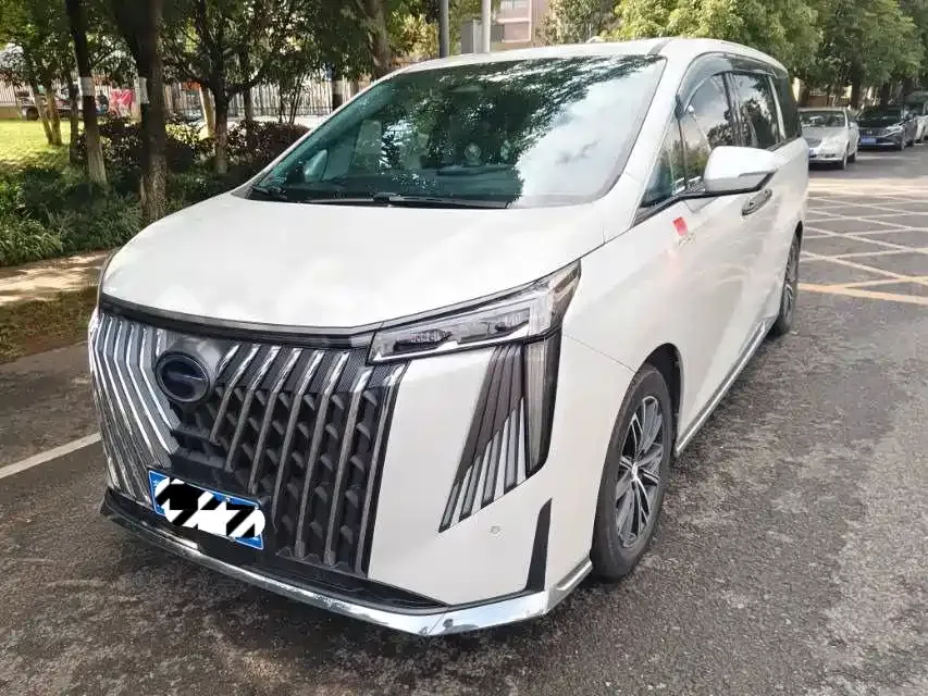 GAC Motor Trumpchi M8 — фото 1