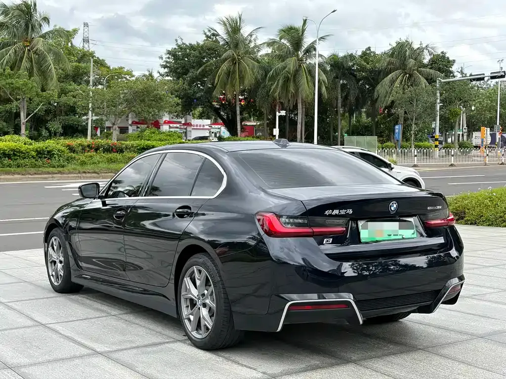 BMW i3 — фото 10