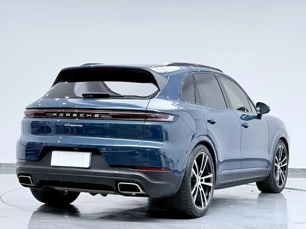 Porsche Cayenne — фото 2