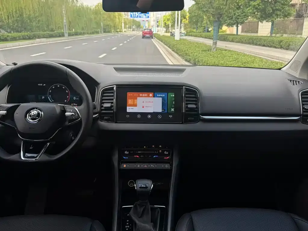 Skoda Karoq — фото 4