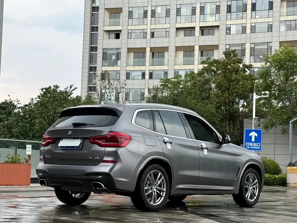 BMW X3 — фото 4