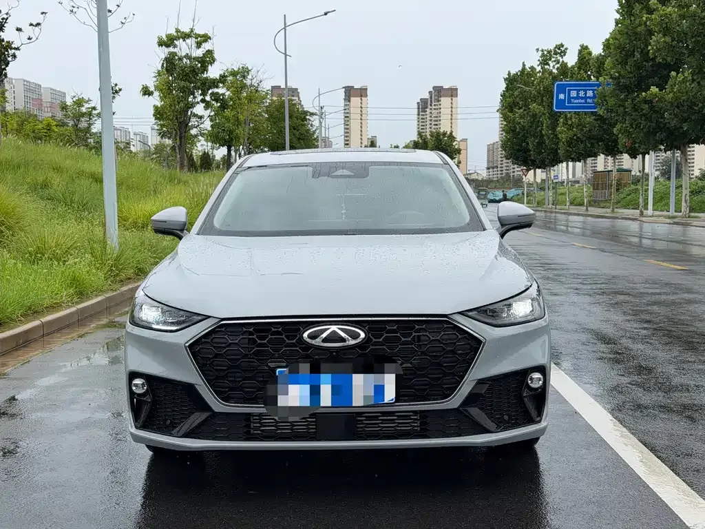 Chery Arrizo 8 PRO — фото 4