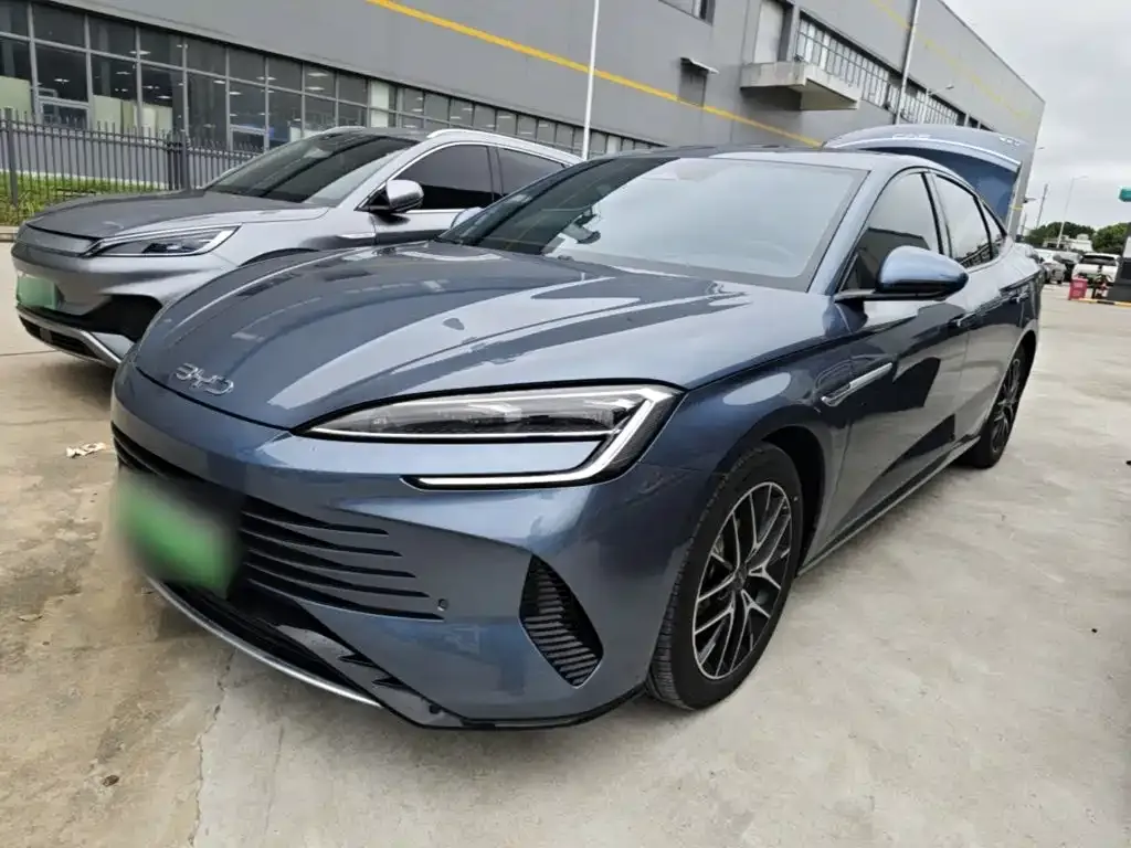 BYD Seal 07 DM-i — фото 7
