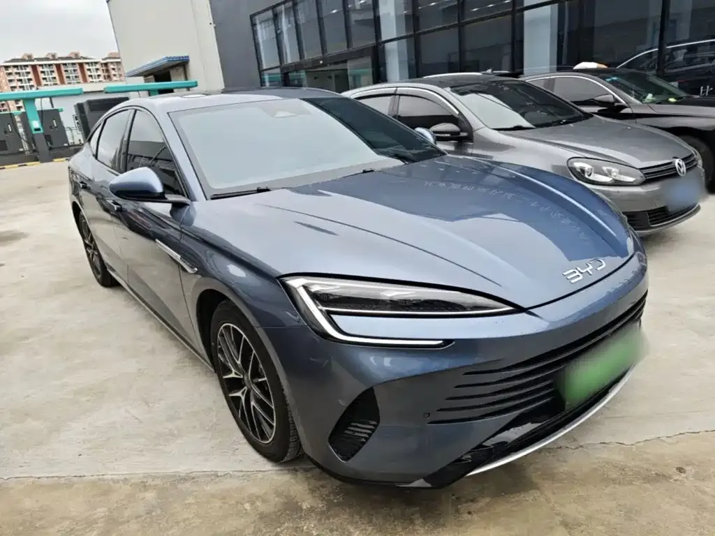 BYD Seal 07 DM-i — фото 3