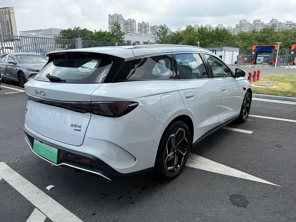 BYD Seal 06 DM-i Touring — фото 4