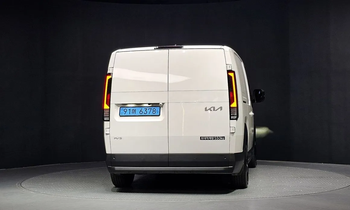 Kia PV5 — фото 6