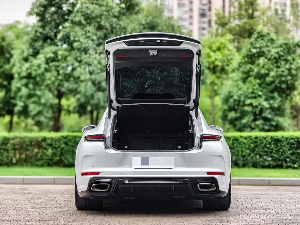 Porsche Panamera — фото 4