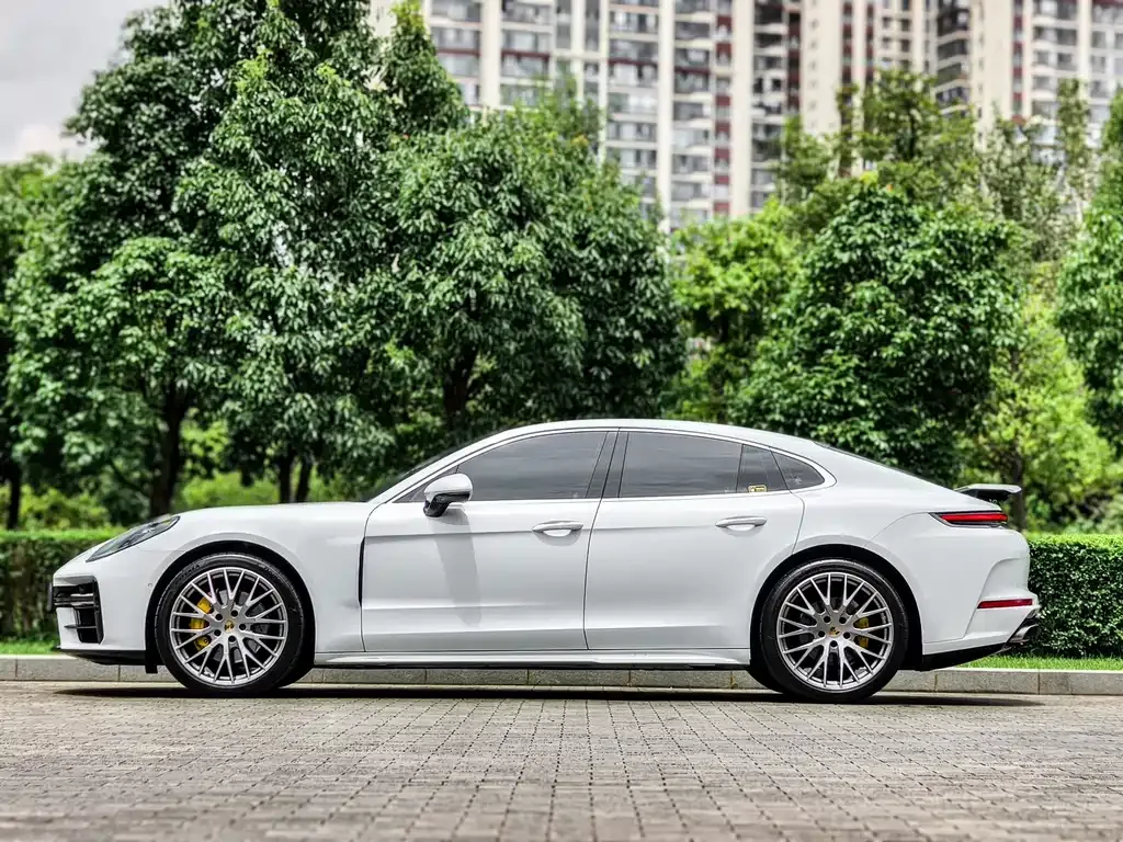 Porsche Panamera — фото 9