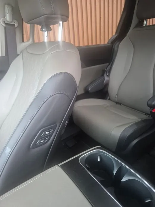 Kia Carnival — фото 2