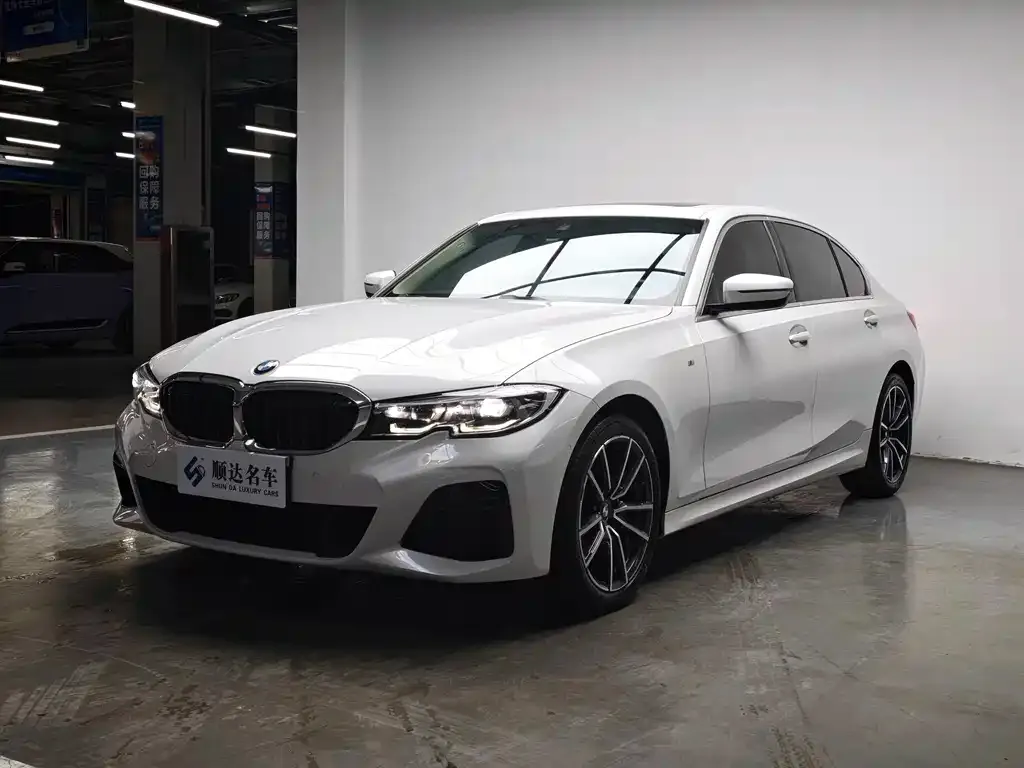 BMW 3 Series — фото 1