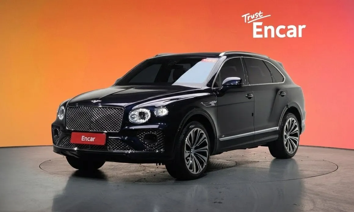 Bentley Bentayga — фото 1