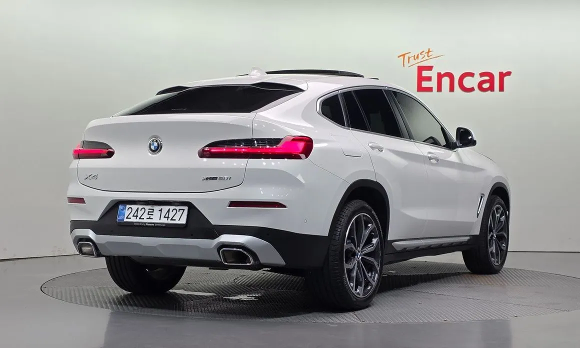 BMW X4 — фото 3