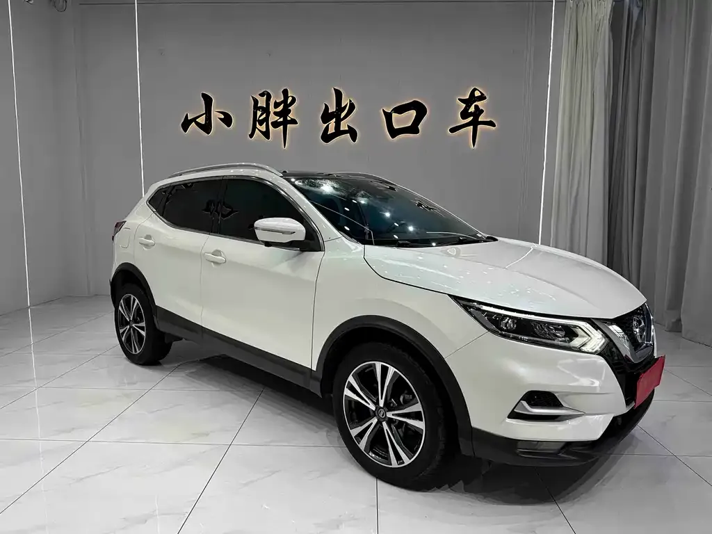 Nissan Qashqai — фото 7